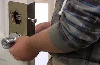 Universal Locksmith Store Manchaca, TX 512-598-0821 Universal Locksmith Store Manchaca, TX 512-598-0821 - 12-locks-replace